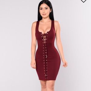 Xs maroon fashion nova dress
